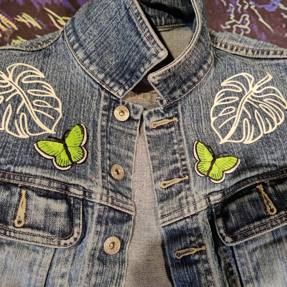Handpainted Denim Jacket - Picture 16 of 16